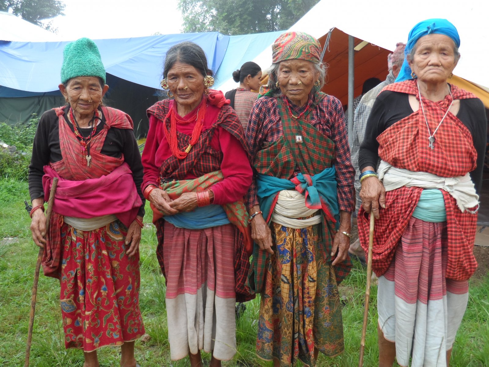 Most of these women left their farm to come join our medical camp wearing traditional clothing and jewelries