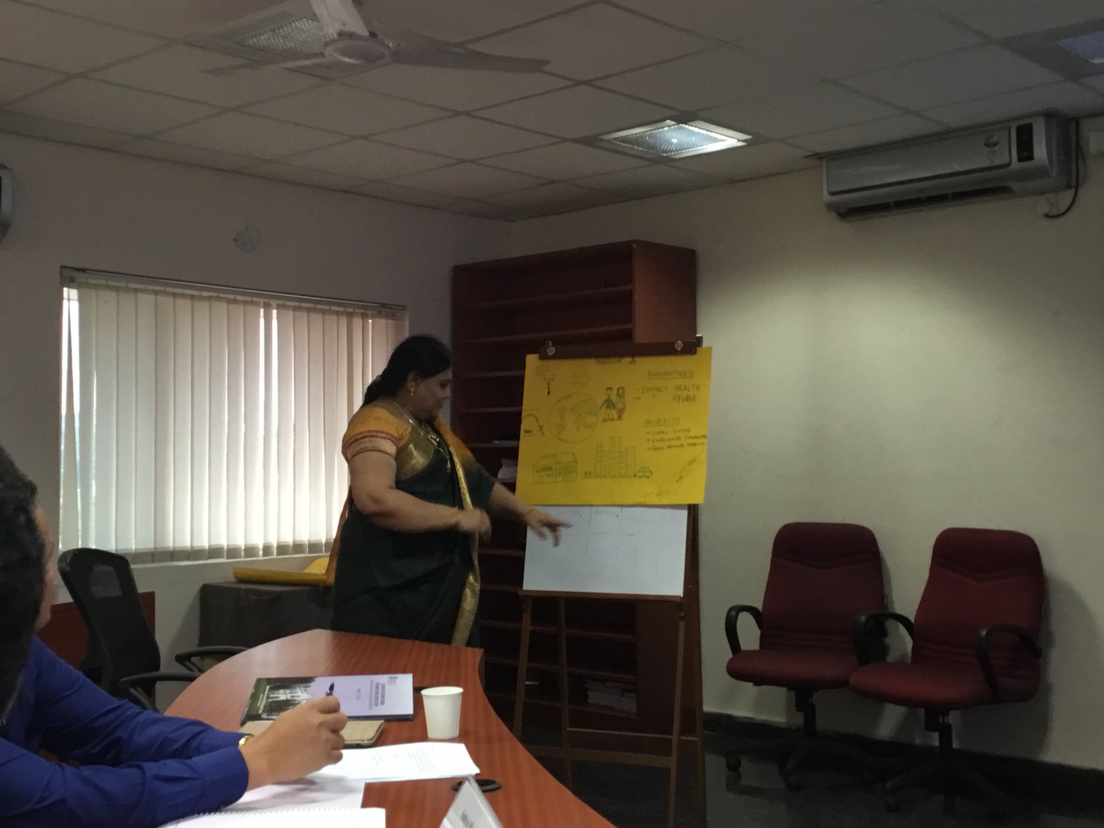 Our successive Lecturer admires our presentation.