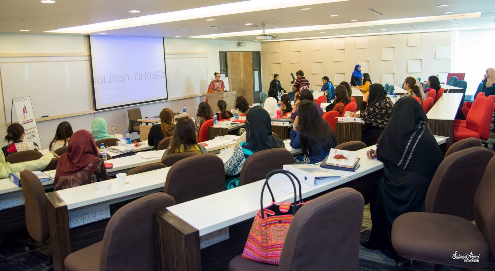 Women Entrepreneurs while listening the story of Nadia Hussain