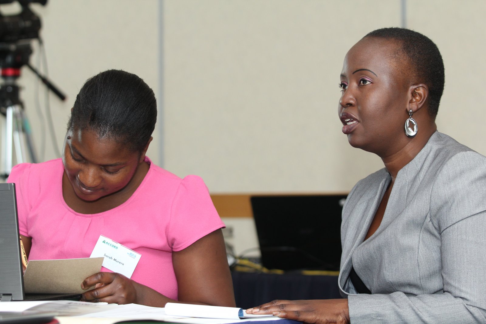 Sarah Murera, UNV Programme Assistant for UN Women and Dr Martha Mutisi, ACCORD Consultant side by side for peace